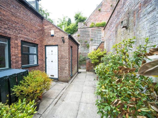 Flat for rent in Durham, Crossgate