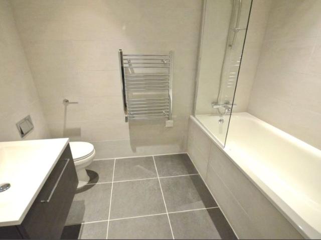 Apartment for rent in Slough