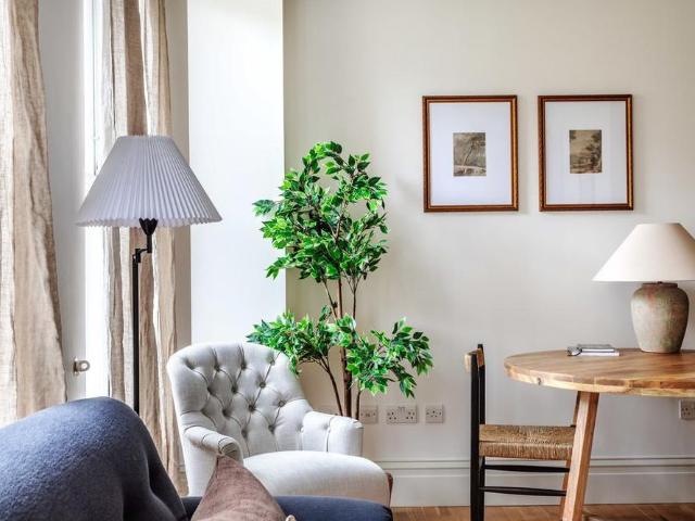 Apartment for rent in Covent Garden, Cat Hill