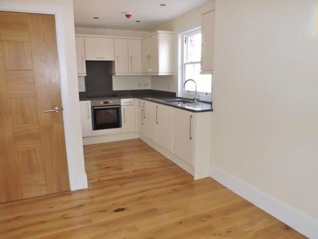 Apartment for rent in Lewes, Iford