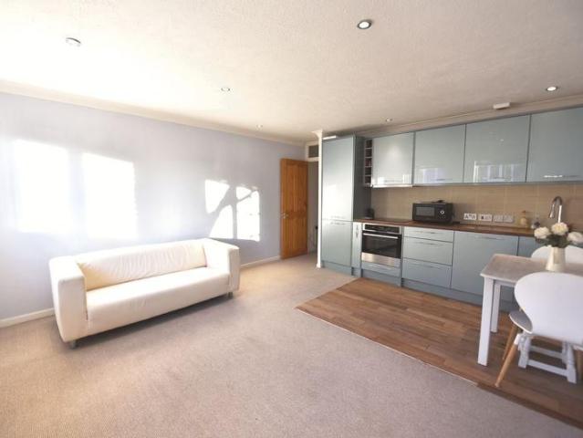 Apartment for rent in Streatham Hill, Greater London