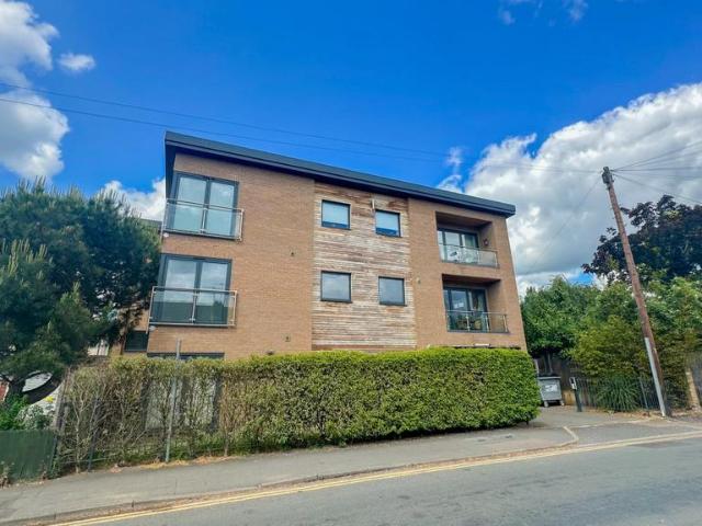 Flat for rent in Fretherne, Hertfordshire