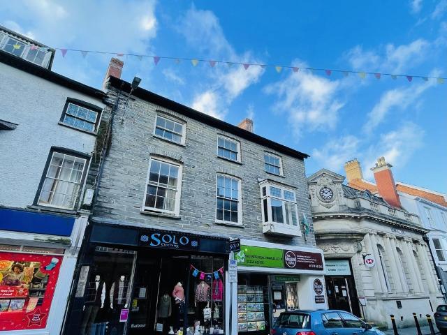 Flat for rent in Cardigan, Wales