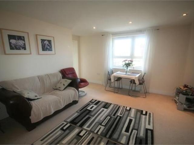 Apartment for rent in Mount Pleasant, Nangreaves