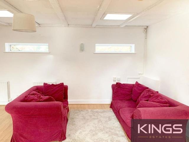 Apartment for rent in Portswood, City Of Southampton