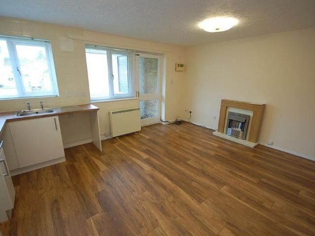 Apartment for rent in Hollinswood, Telford