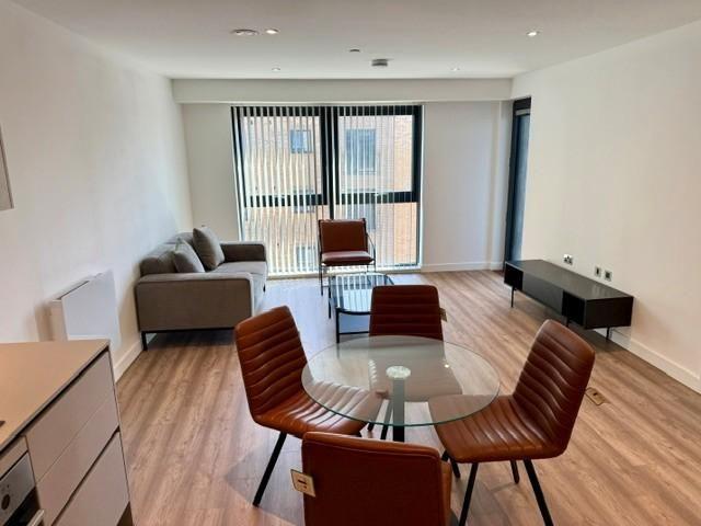 Apartment for rent in Slough