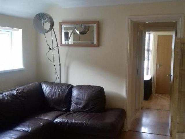 Apartment for rent in Plasnewydd, Falcon Lodge