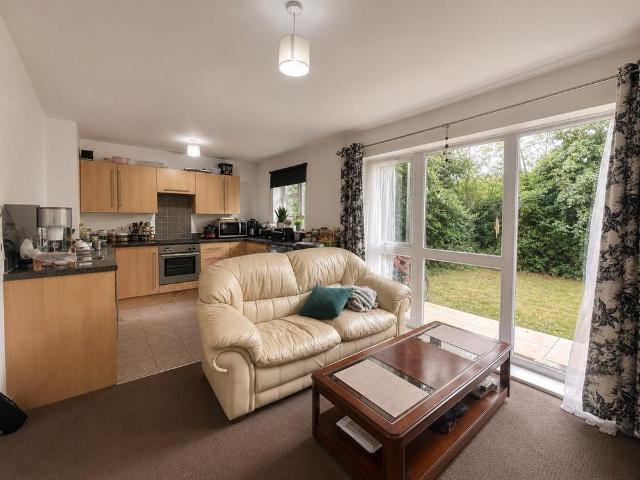 Apartment for rent in Fishers Green, Shephall