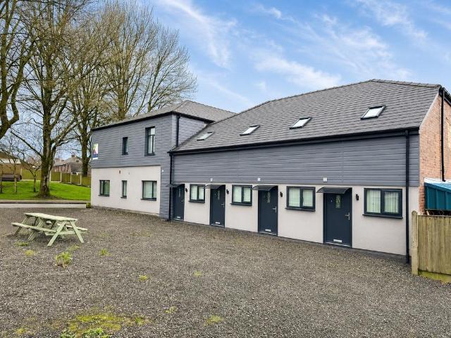 Flat for rent in Royley, Pendock