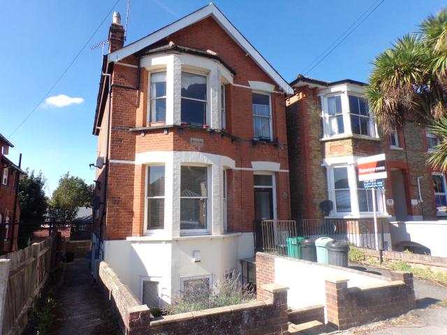 Apartment for rent in Navestock Side, Essex