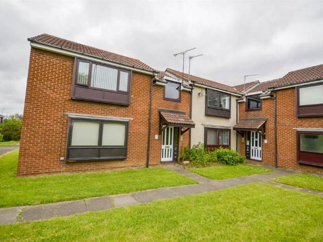 Flat for rent in Kenton, Tyne And Wear