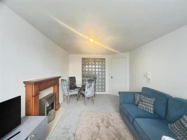 Apartment for rent in Westoe, South Shields