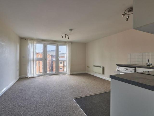 Apartment for rent in Watergate, Devon