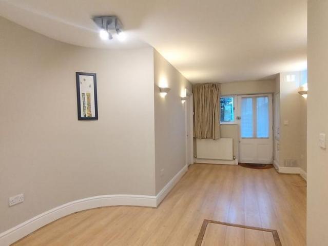 Apartment for rent in Marton, Normanby