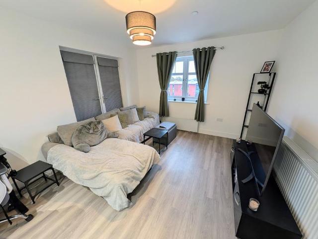 Apartment for rent in Pillgwenlly, Newport