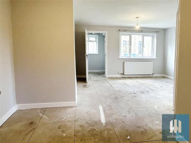 Apartment for rent in Hillhouse, Almondbury