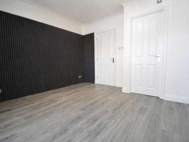 Apartment for rent in Birch Green, Lower Halliford