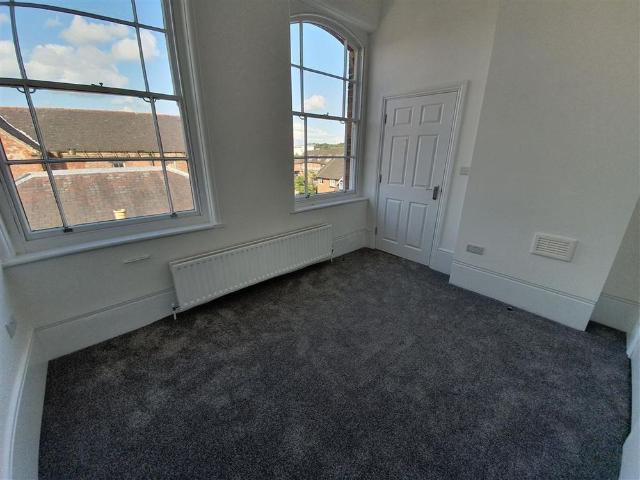 Apartment for rent in Beamhurst, Staffordshire