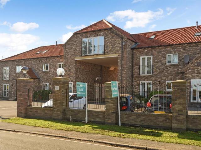 Flat for rent in Rawcliffe