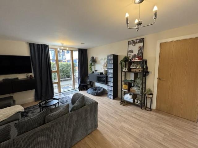 Apartment for rent in Chertsey, Runnymede