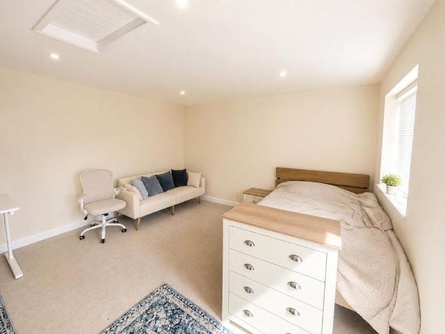 Apartment for rent in London Borough of Hounslow, Greater London