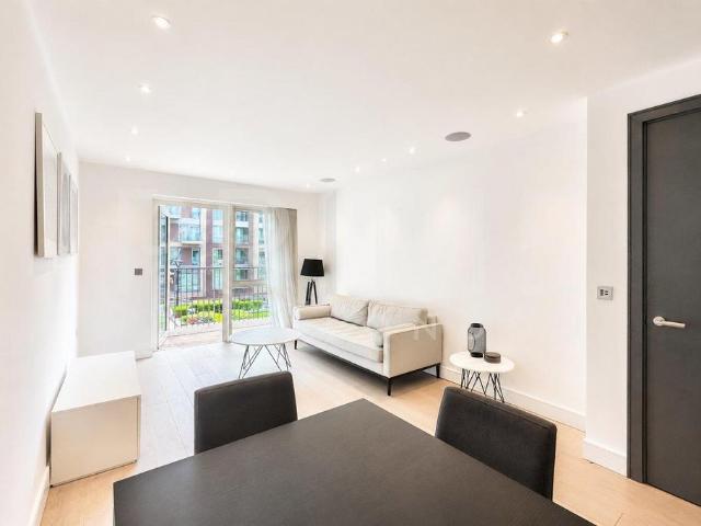 Flat for rent in Greater London