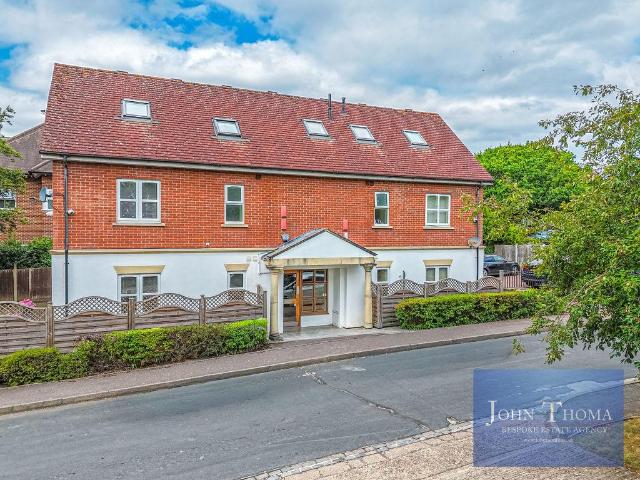 Flat for rent in Chigwell, Epping