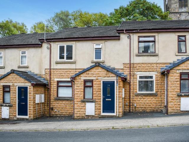 Flat for rent in Baildon, West Yorkshire