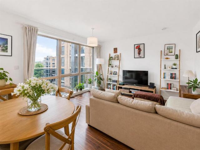 Flat for rent in Kensal Town, Maida Vale