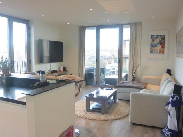 Apartment for rent in West Hampstead Square, Greater London