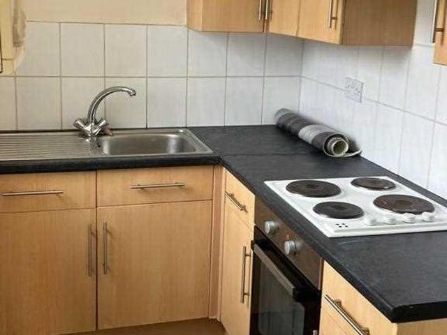 Apartment for rent in Gilfach, Bargoed