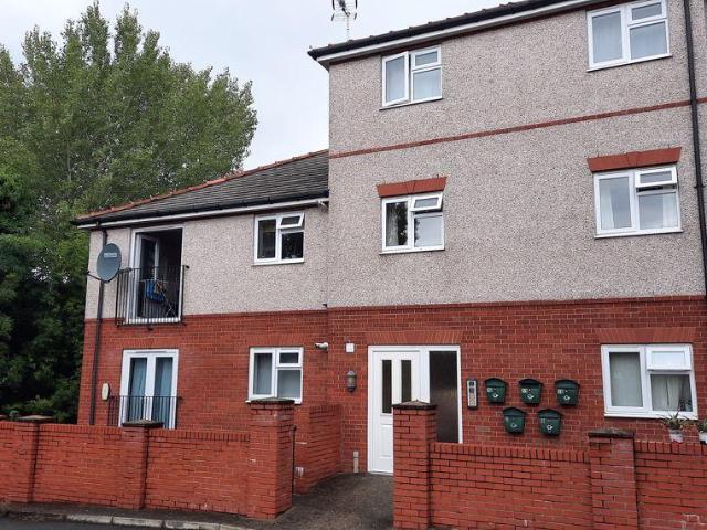 Flat for rent in Caia Park, Wrexham