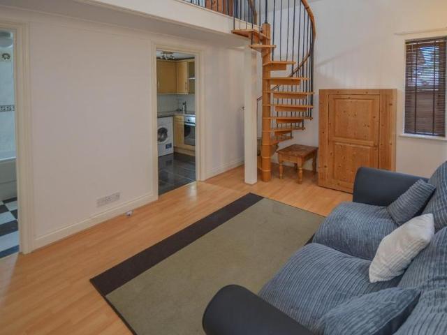 Apartment for rent in Bentfield, Duton Hill
