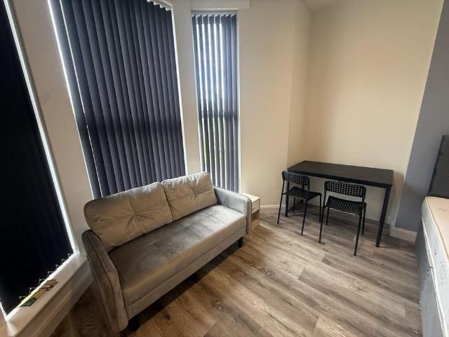 Apartment for rent in Bay Hall, Kirklees