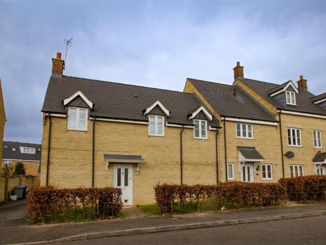 Flat for rent in Black Bourton, Oxfordshire