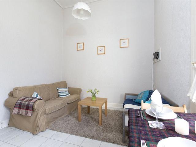 Apartment for rent in Prestonfield, Scotland
