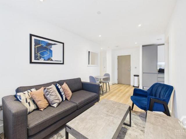 Apartment for rent in Blackwell, Mid Sussex