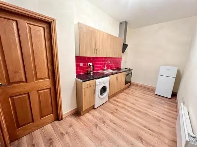 Apartment for rent in Woolshops, Calderdale