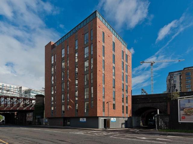 Flat for rent in City Centre, Salford
