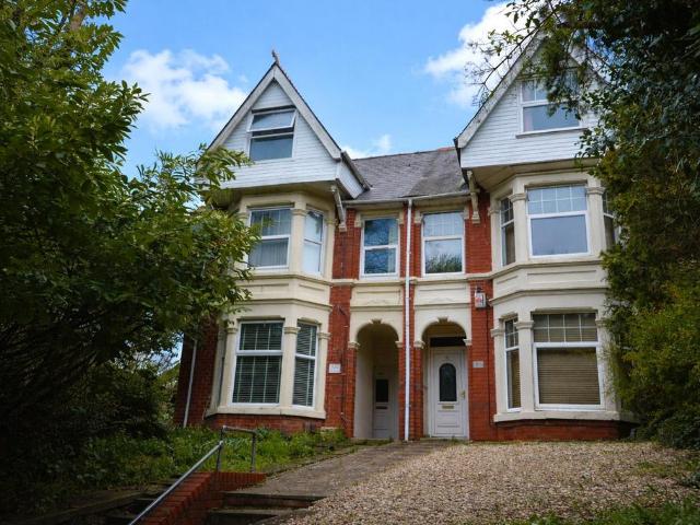 Flat for rent in Rodbourne, Swindon