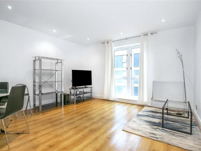 Flat for rent in Finsbury, Isle Of Man