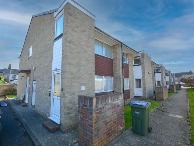 Flat for rent in Clapham, West Sussex