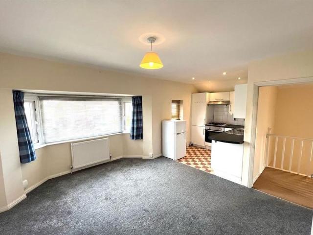 Apartment for rent in Marston, The Slade