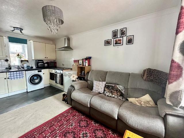 Apartment for rent in Camdentown, Gosport