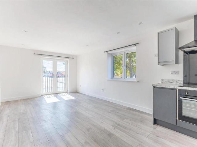 Apartment for rent in Bengeworth, Crookhill