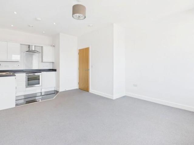 Apartment for rent in Camberley, Surrey Heath