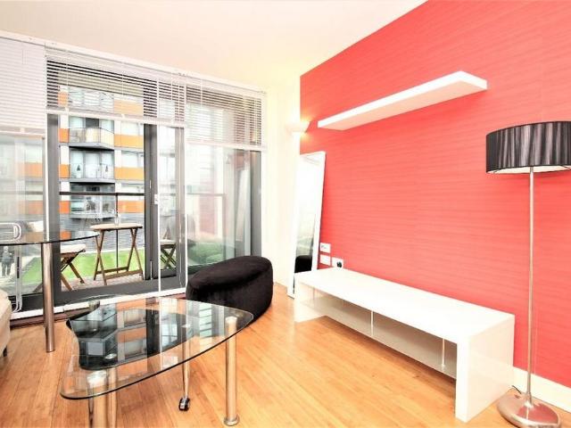 Apartment for rent in London Borough of Tower Hamlets, Greater London