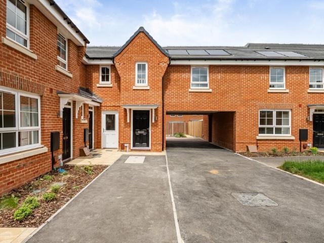 Flat for rent in Bourne Vale, Kent