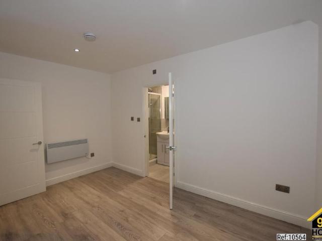 Apartment for rent in The Haulgh, Lee Bank